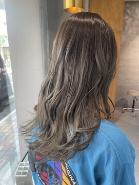 リル 住吉店(LiL) アッシュグレー