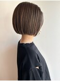 ナチュラルボブにハイライトカラー