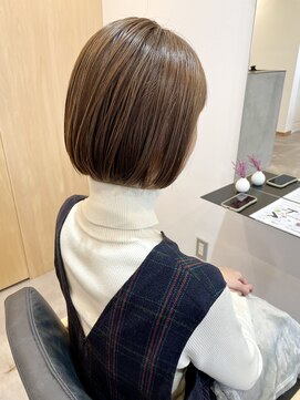 ソラ(SORA.) 大人可愛い20代30代40代50オススメ艶感ミニボブ