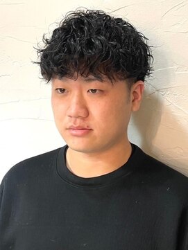 ディスイズバーバーセカンド(THIS IS BARBER 2nd) 波巻きパーマ　マッシュパーマ　ツーブロック