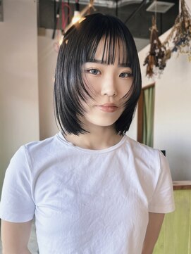 ソーイ(sowi) スリークレイヤーボブ【@sowi_abe】