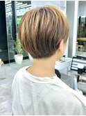 大人ショートボブ丸みショートカットマッシュショート前髪あり
