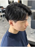 メンズセンターパートニュアンスパーマ刈り上げショートカット