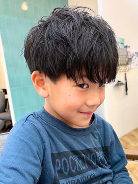 ロミー 本厚木(ROMMY.) かっこいいキッズカット◎ショート男の子◎小学生/入学式卒業式