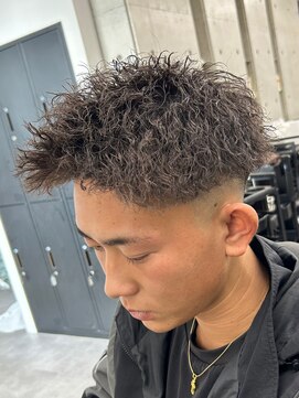 レボ 神宮寺店(Revo) 短髪に合う!ツイストパーマ