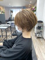 ヴィフ 大船(VIF) ショートヘア(似合わせカット)×アッシュベージュ