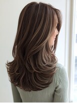 ハーツ 青山表参道店(Heart's) 白髪ぼかし脱白髪染め似合わせレイヤーカット40代50代60代