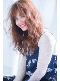 ゆるふわな柔らかロングがハッピーオーラ伝染中♪