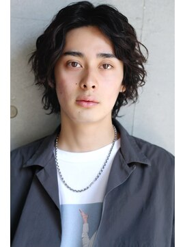 リークフー(Ree cu fuu) 20代30代40代☆スパイラルパーマとミディアムウルフ