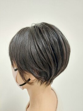 クレスフィリア (CLESC') 骨格補正美人ショートカット