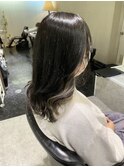 グレージュミディアム