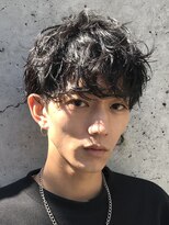 フィフスワン(fifth one) 波巻きパーマツイストスパイラルパーマメンズマッシュパーマ