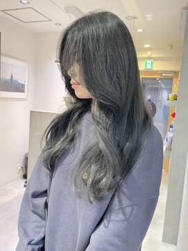 ヨーク(YOKE) 【 YOKE 】フェイスレイヤー顔周り小顔ダークグレー