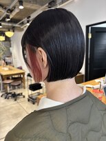 ダンボ(DUMBO)&nbsp;イヤリングカラー×ボブ