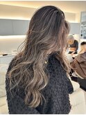 地毛ハイライトバレイヤージュインナーハイライトグラデーション