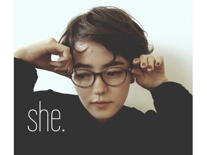 シー(she.)の写真