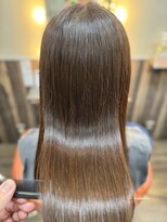 セレスト 福岡天神店(CELESTE)&nbsp;【透明感×艶髪】白髪を隠さず「ぼかす」大人の極上カラー