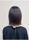 切りっぱなしボブ アッシュグレー