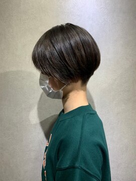 ブロッサム ひばりヶ丘(Blossom) 20代30代40代小顔ハンサムショートアッシュブルーブラック