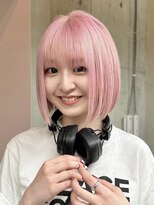 ソル ジングウマエ(SOL JINGUMAE) ダブルカラーピンクベージュベージュカラーケアブリーチミニボブ