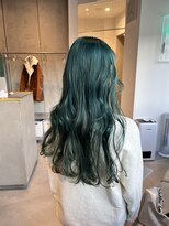 ロカリタフォーヘアー 河原町三条店(ROCAReTA FOR HAIR) エメラルドグリーン×シルバー