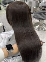 シティ(CITY)&nbsp;オリーブグレージュカラー　ブリーチ無し　レイヤーカット