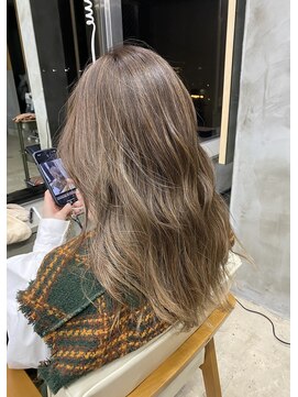 フリーラ 京都河原町三条店(freera) 【kiho】ハイライトカラー beige