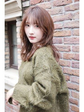 オグジュアリー 表参道(aux.) ラフなくびれヘア