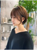 ショートボブ