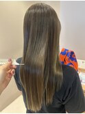 オリーブベージュ＋ULTOWAトリートメント