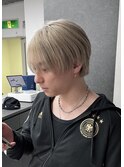ミルクティーブロンド×ナチュラルマッシュ