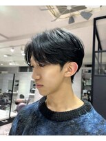 アンダーバーホワイト(_WHITE)&nbsp;ショートセンターパート