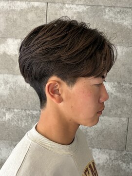 ニアウ 伊勢崎連取店(Niau) [MEN’S HAIR/波巻ツイストスパイラル/フェザーパーマ/伊勢崎]