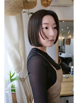 ムク(Muku) ぱつっとボブ