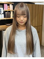 キラ 原宿(KILLA)&nbsp;ココアベージュ/オリーブグレー/小顔/黒髪/クラゲヘアー/原宿