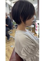 ハロー(...Hello)&nbsp;【丸みショートで横顔美人】