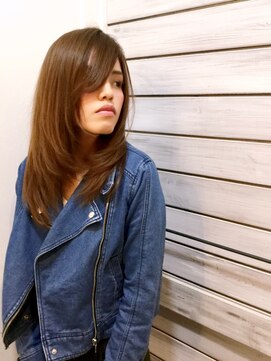 ヘアー 志希 大人カワイイ★レイヤーストレート