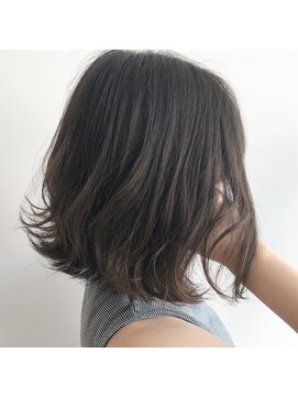 ロックワークオレンジ 西中島店(ROCK WORK ORANGE) 切りっぱなしボブ と グレージュ