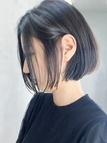 ダークグレーボブ_スリークボブ厚めバングローライト_ba283533