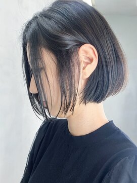 アルバム 銀座(ALBUM GINZA) ダークグレーボブ_スリークボブ厚めバングローライト_ba283533
