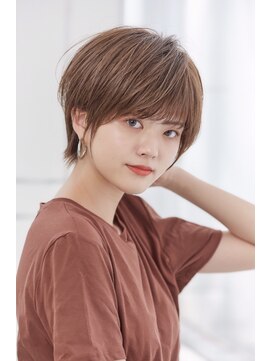 ミチオ ノザワ ヘアサロン ギンザ(Michio Nozawa HAIR SALON Ginza) 似合わせカット×小顔ショート オリーブアッシュ【瀧上丈司】