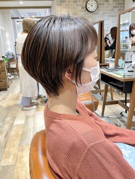 ネオリーブエム(Neolive em;) 収まりのいいショートスタイル☆