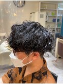 波巻きスパイラル×刈り上げマッシュ