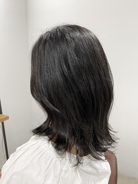サルファ ヘアデザイン 名古屋 丸の内(S.ALPHA HAIR DESIGN) 黒髪くびれミディアム
