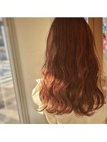 波巻きセミロング×コーラルピンク