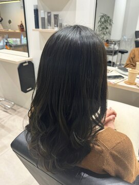 アメリ(ameri) 【ameri satomi】艶髪×カーキグレージュ