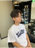 ツイストスパイラルパーマ　ツイストパーマ　センターパート