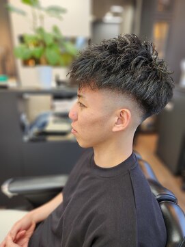 バーバー シマモト(BARBER SHIMAMOTO) ツイストスパイラル