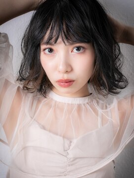 カバーヘアアンドスパ ブリス 浦和(COVER HAIR&SPA bliss) インナーカラーハイライト黒髪Aラインボブパーマv浦和20代30代