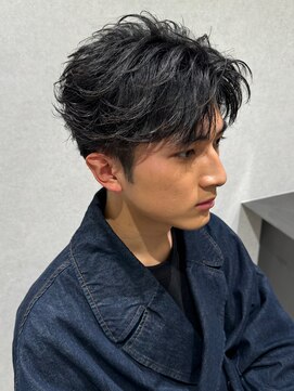 アンサー 渋谷(ANSWER) スッキリめセンターパートフェザーパーマ毛流れニュアンス